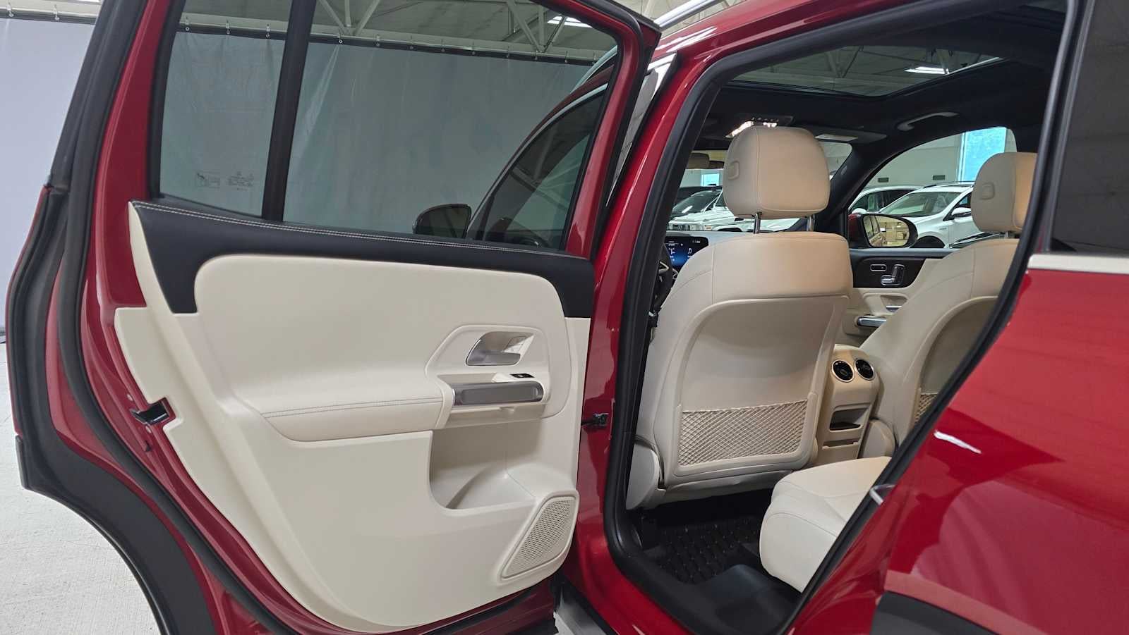 2025 Mercedes-Benz GLB GLB 250