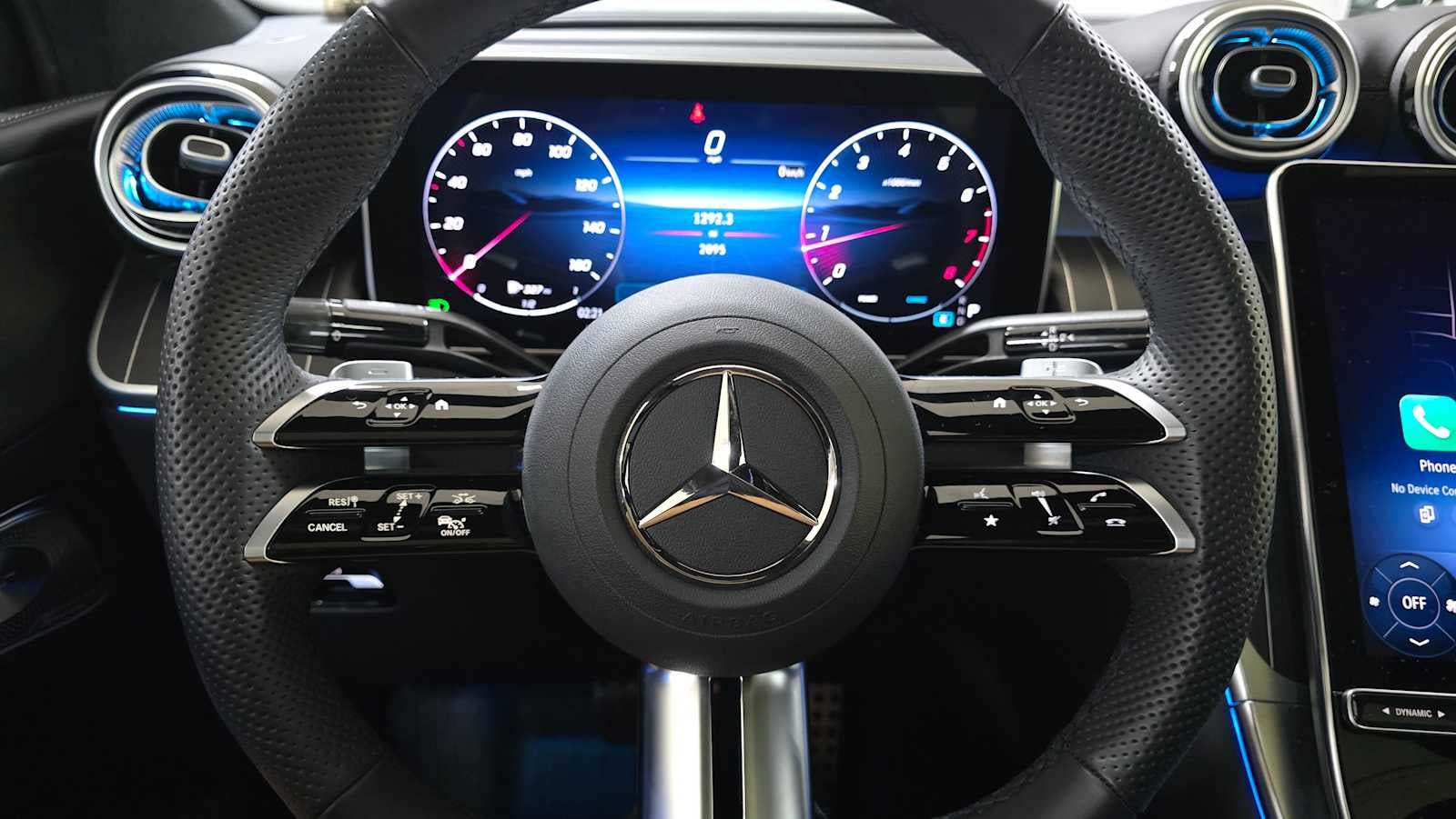 2025 Mercedes-Benz GLC GLC 300