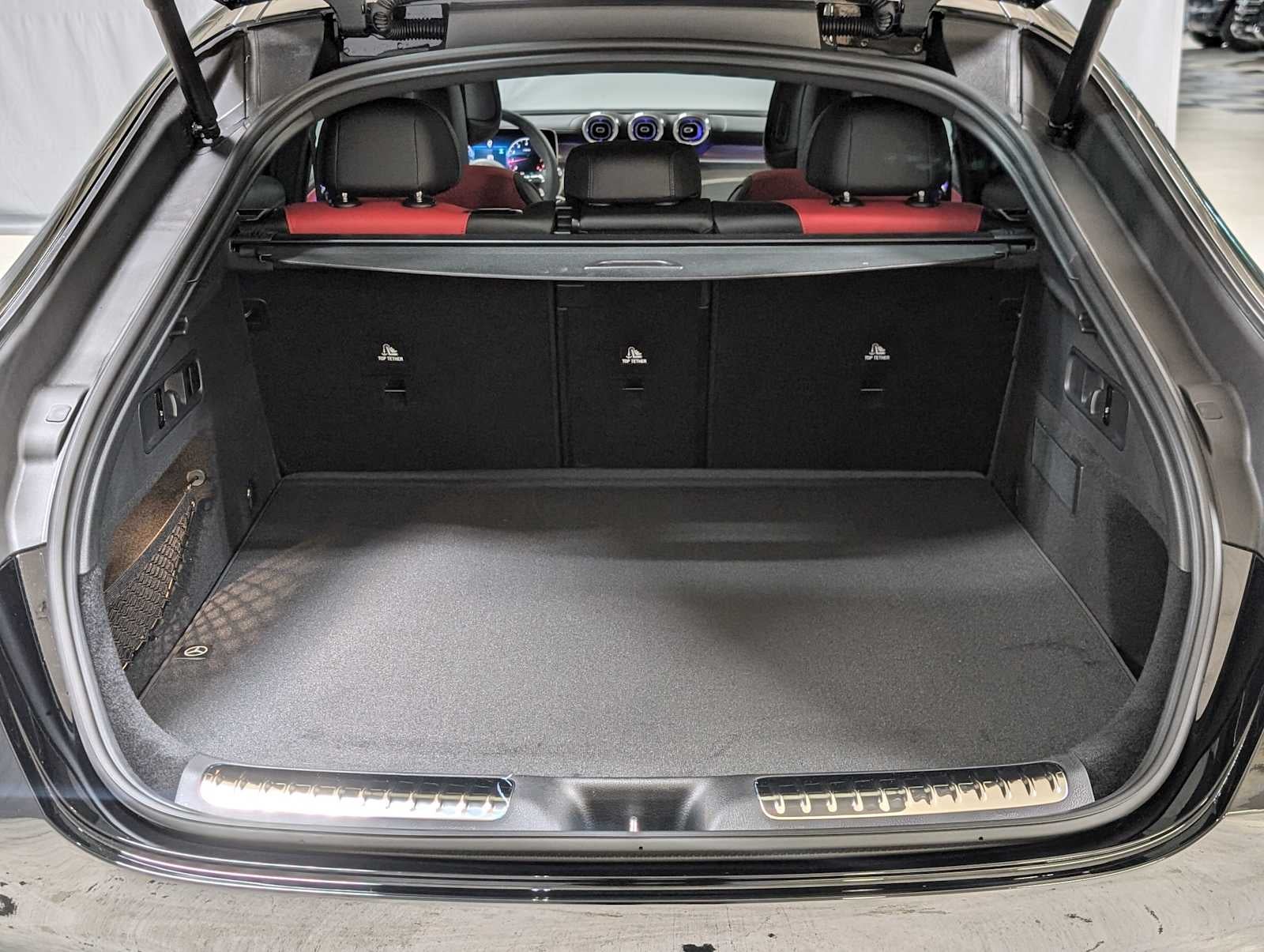 2025 Mercedes-Benz GLC GLC 300