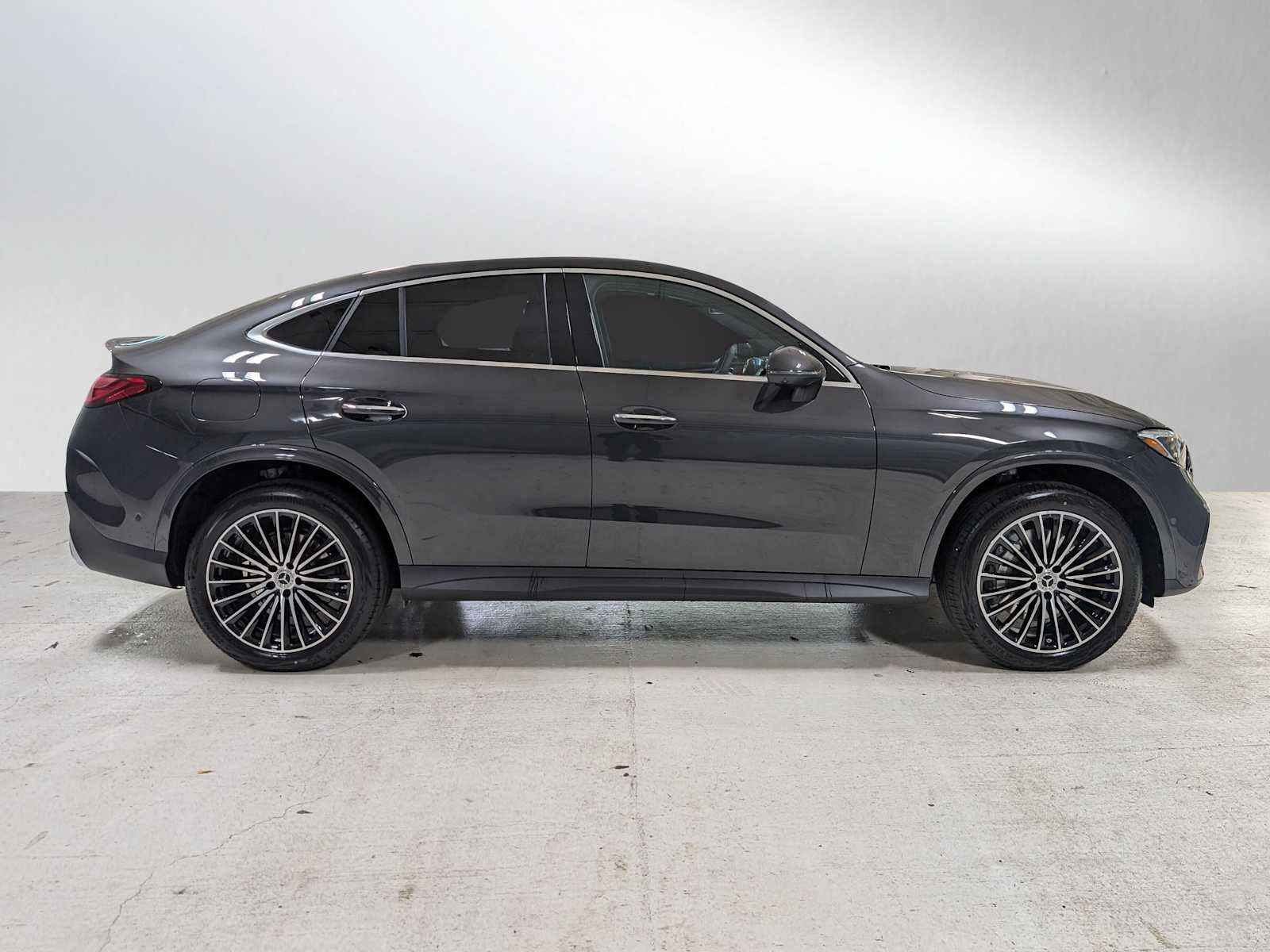 2025 Mercedes-Benz GLC GLC 300