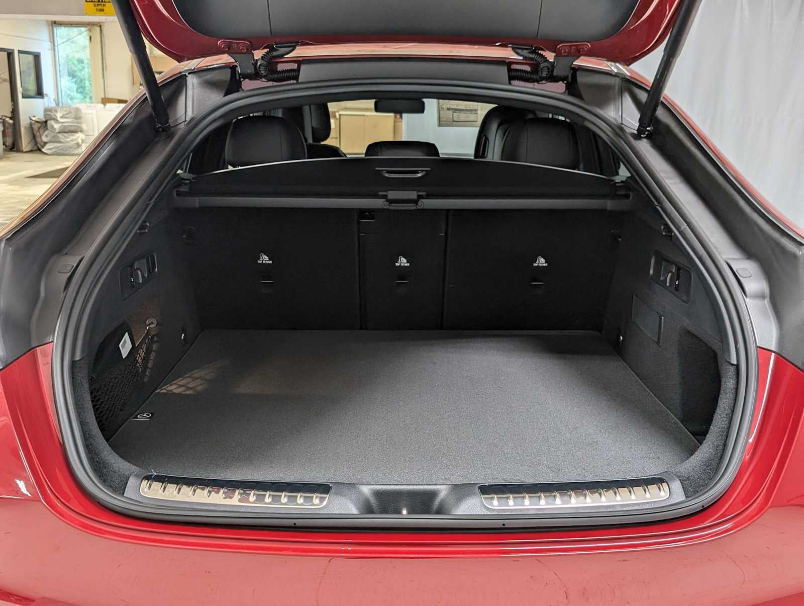 2025 Mercedes-Benz GLC GLC 300