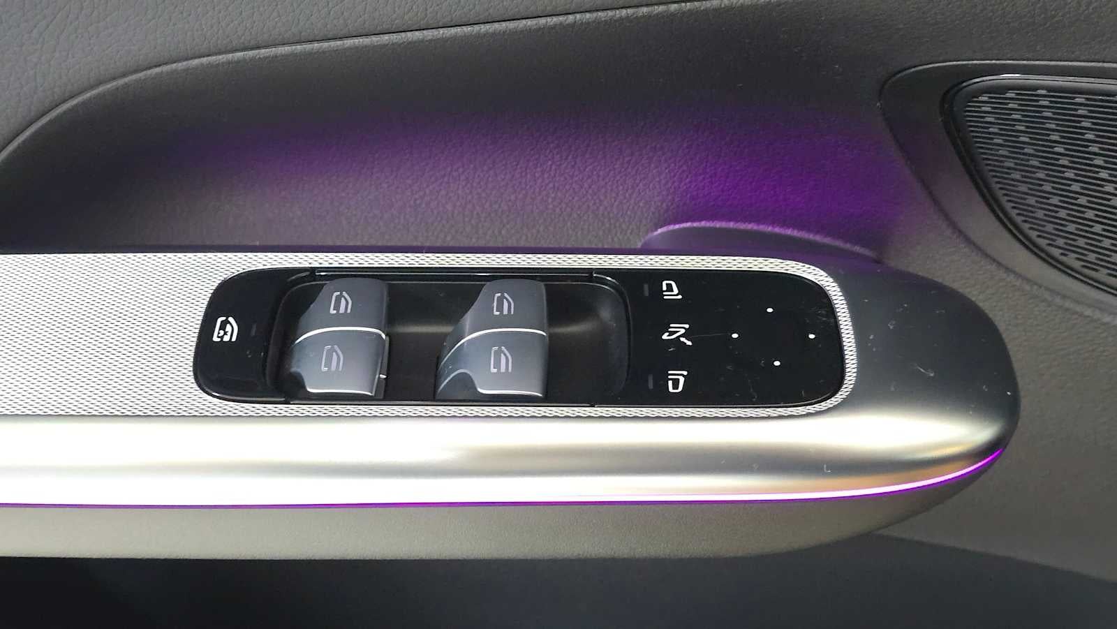 2025 Mercedes-Benz GLC GLC 300