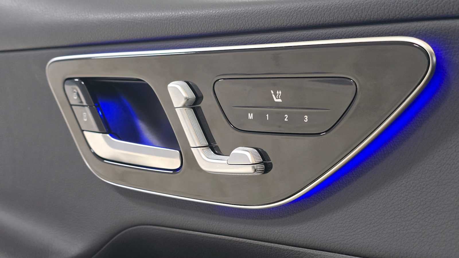 2025 Mercedes-Benz GLC GLC 300