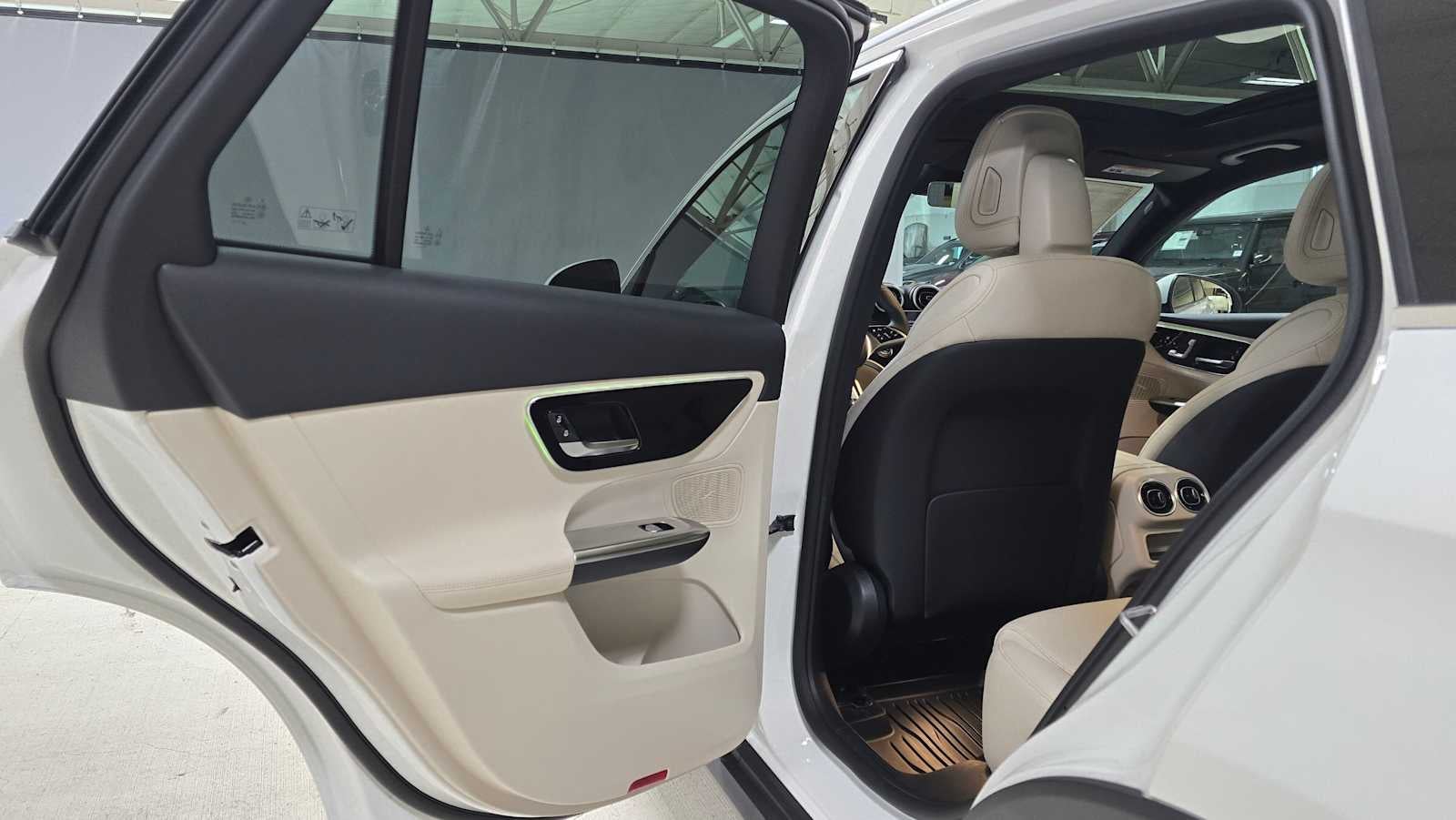 2026 Mercedes-Benz GLC GLC 300