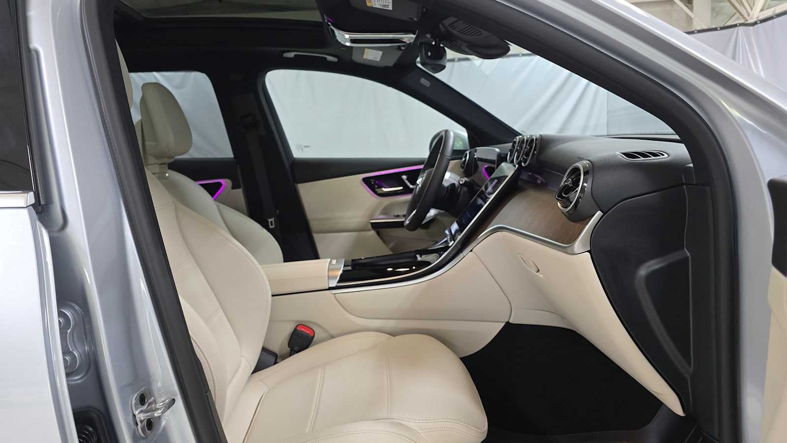 2025 Mercedes-Benz GLC GLC 300