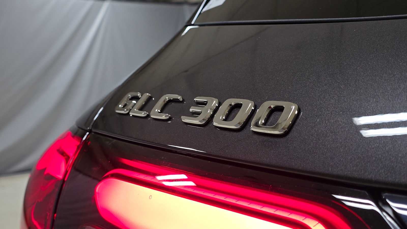 2026 Mercedes-Benz GLC GLC 300