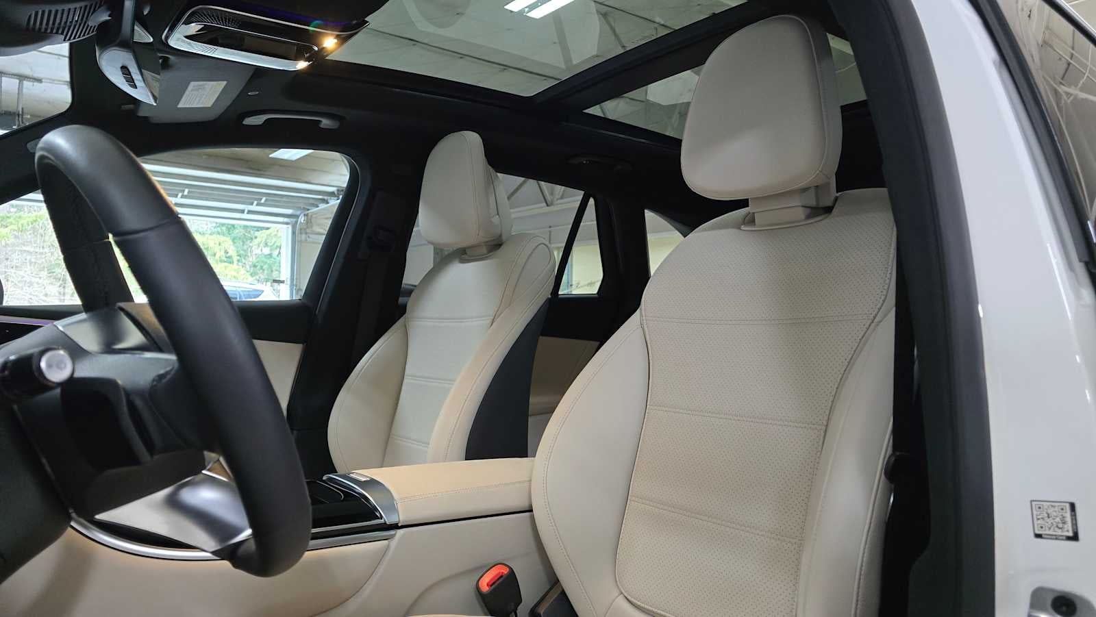 2025 Mercedes-Benz GLC GLC 300