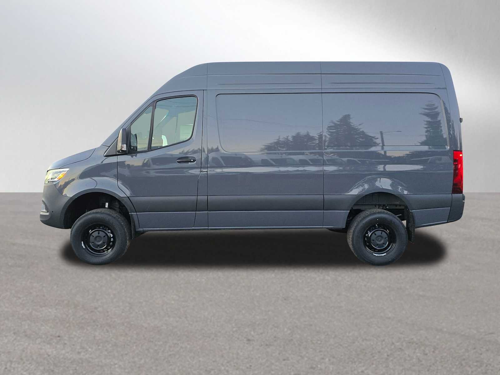 2026 Mercedes-Benz Sprinter 2500 Standard Roof I4 Diesel HO 144" AWD