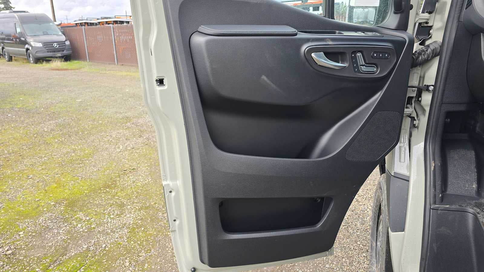 2026 Mercedes-Benz Sprinter 2500 Standard Roof I4 Diesel HO 144" AWD