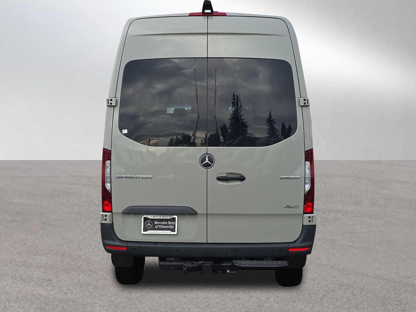 2026 Mercedes-Benz Sprinter 2500 Standard Roof I4 Diesel HO 144" AWD