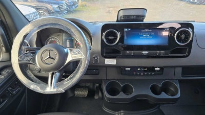 2026 Mercedes-Benz Sprinter 2500 Standard Roof I4 Diesel HO 144" AWD