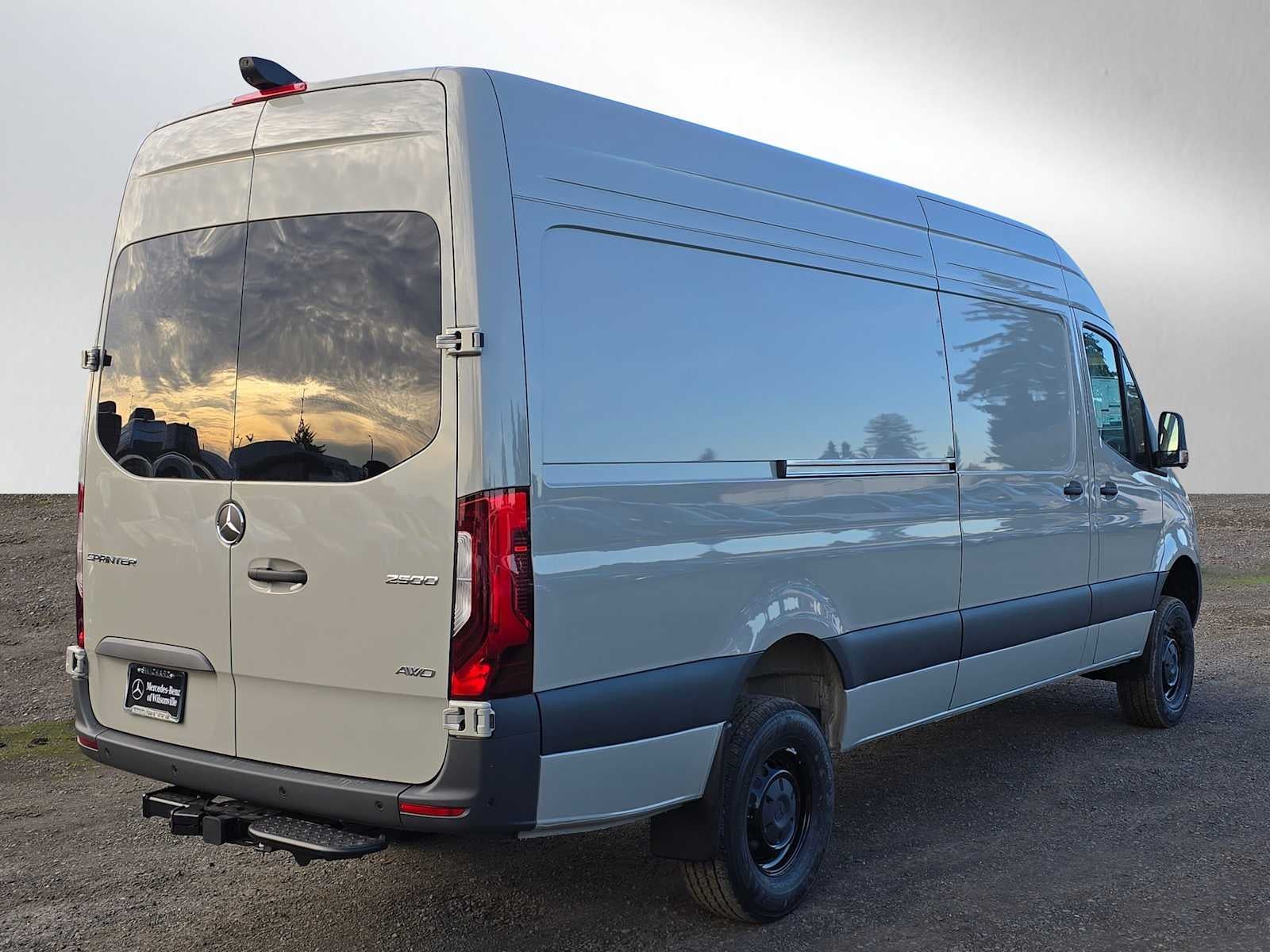 2026 Mercedes-Benz Sprinter 2500 Standard Roof I4 Diesel HO 144" AWD