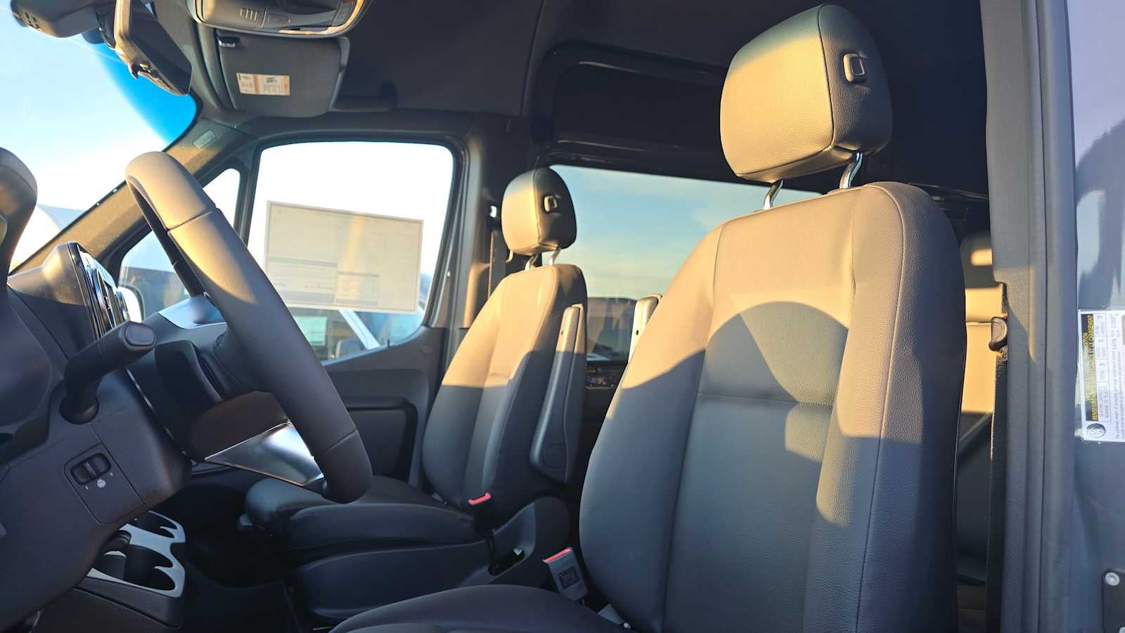 2026 Mercedes-Benz Sprinter 2500 Standard Roof I4 Diesel HO 144" AWD