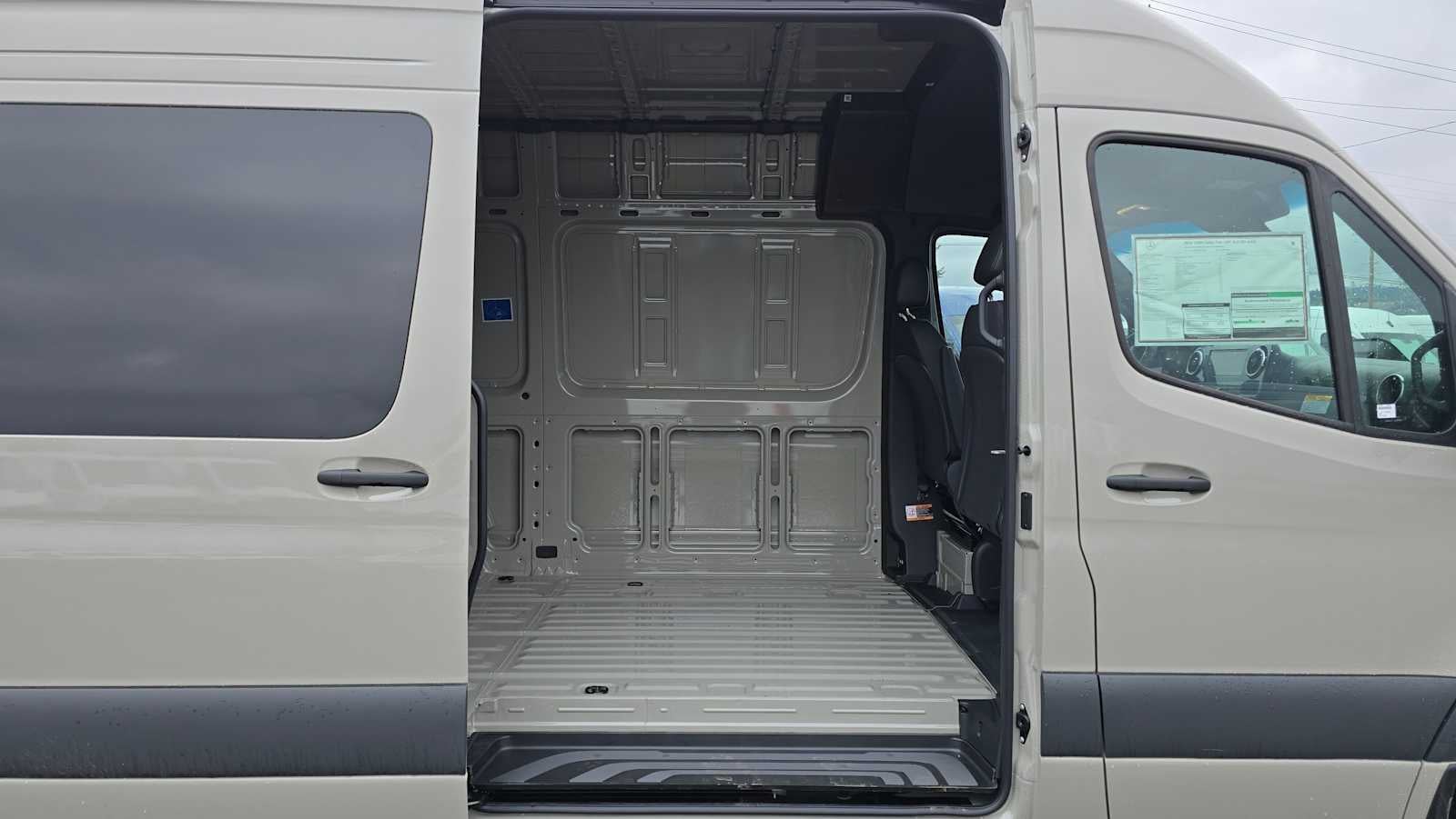 2026 Mercedes-Benz Sprinter 2500 Standard Roof I4 Diesel HO 144" AWD