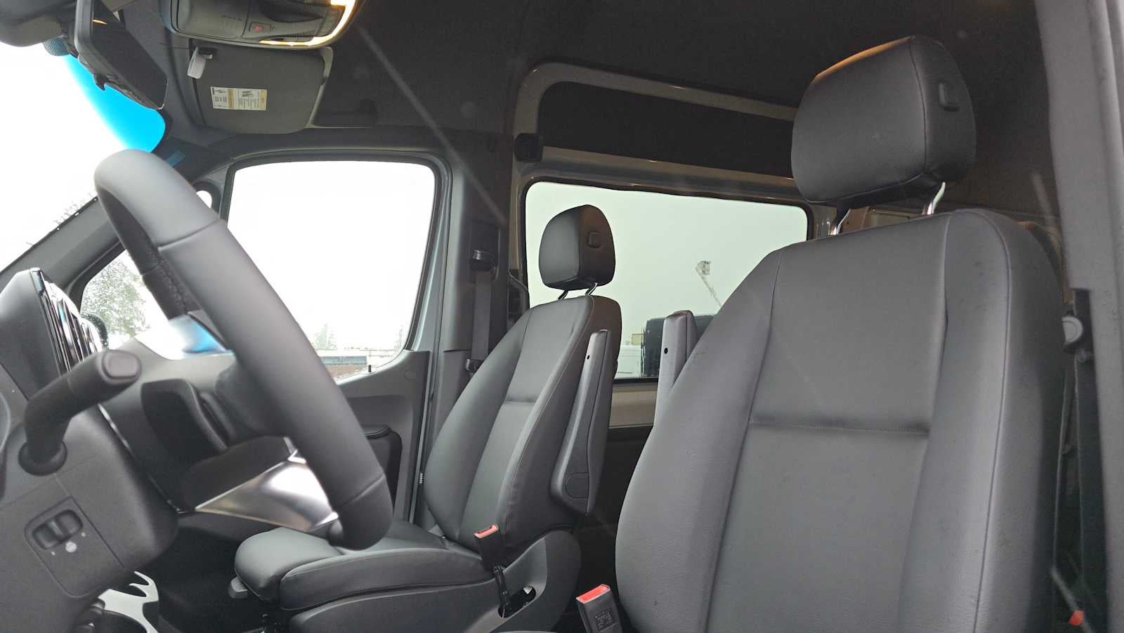 2026 Mercedes-Benz Sprinter 2500 Standard Roof I4 Diesel HO 144" AWD