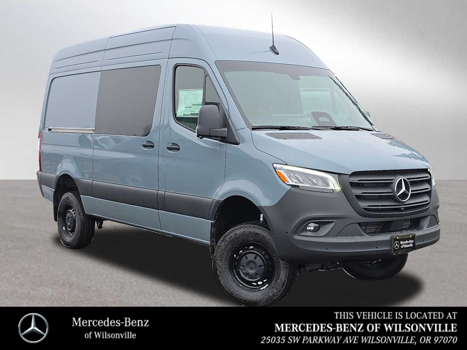 2026 Mercedes-Benz Sprinter 2500 Standard Roof I4 Diesel HO 144" AWD