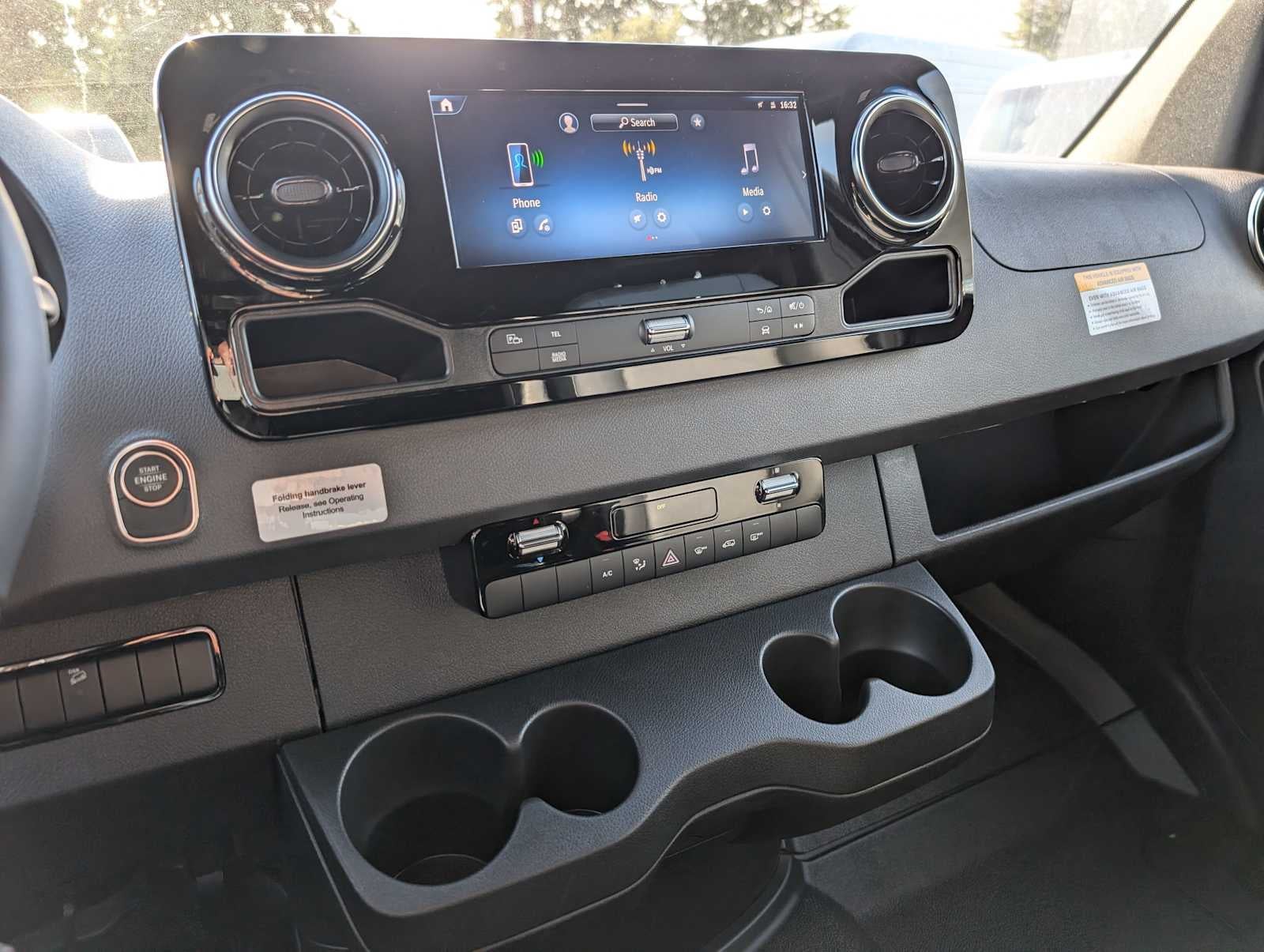 2025 Mercedes-Benz Sprinter 2500 High Roof I4 Diesel HO 170" AWD