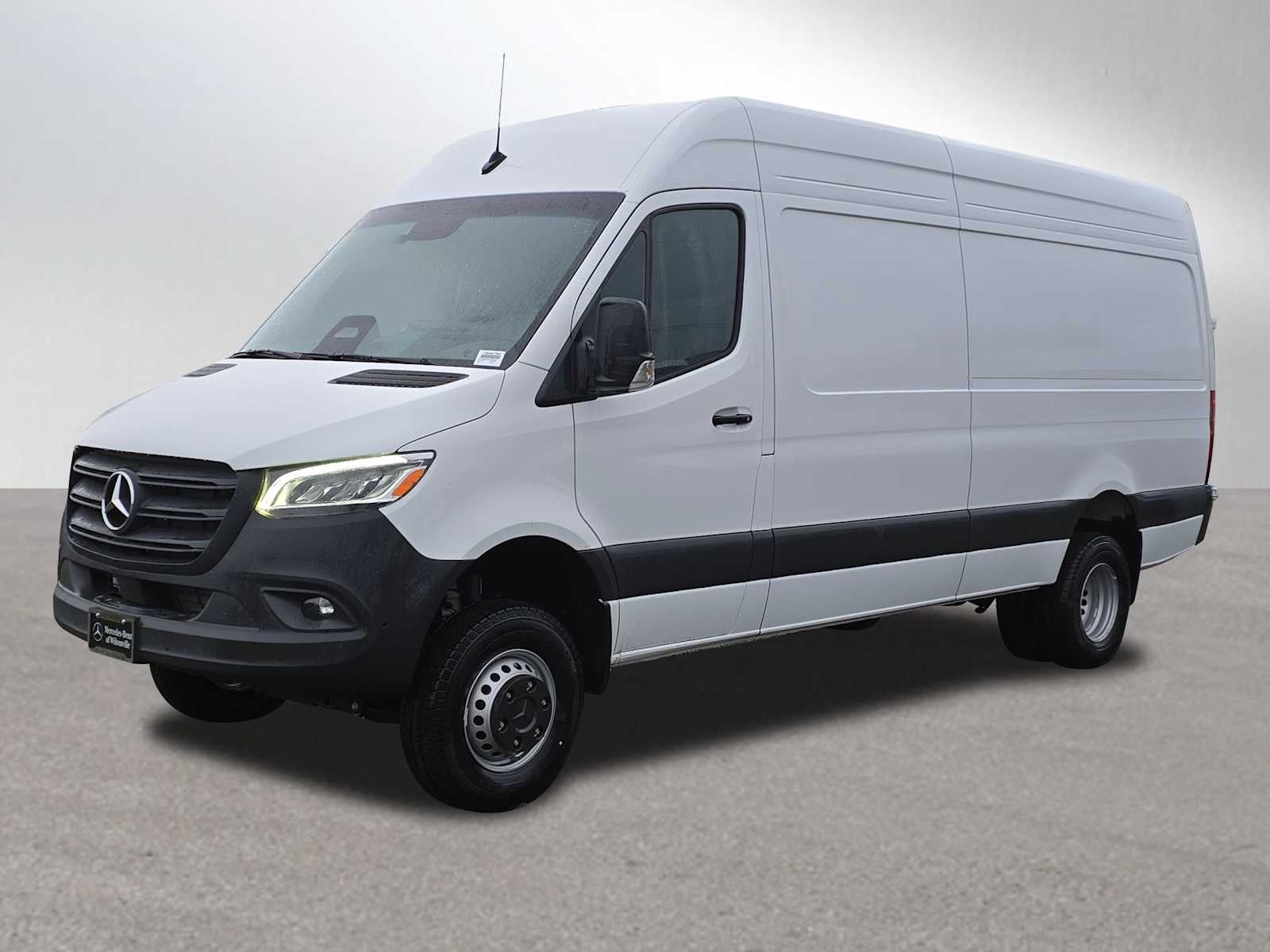 2026 Mercedes-Benz Sprinter 3500XD High Roof I4 Diesel HO 170" AWD