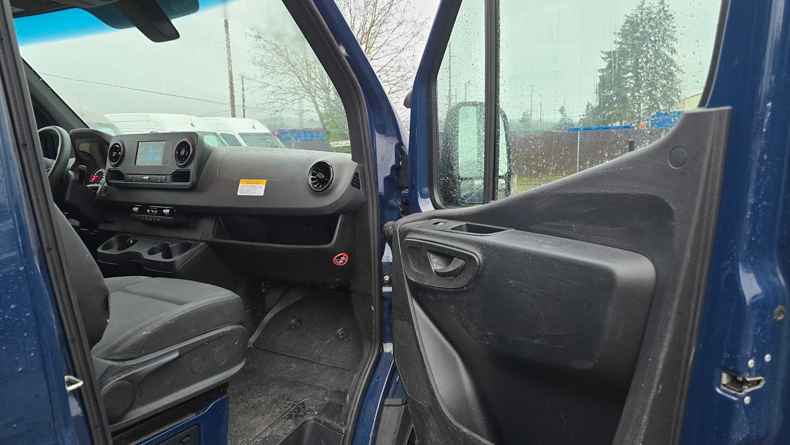 2023 Mercedes-Benz Sprinter 2500 High Roof I4 Gas 170" RWD