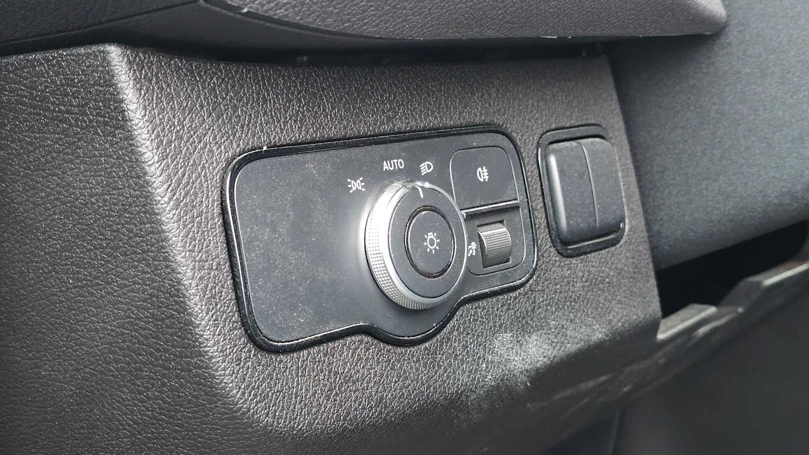 2023 Mercedes-Benz Sprinter 2500 High Roof I4 Gas 170" RWD