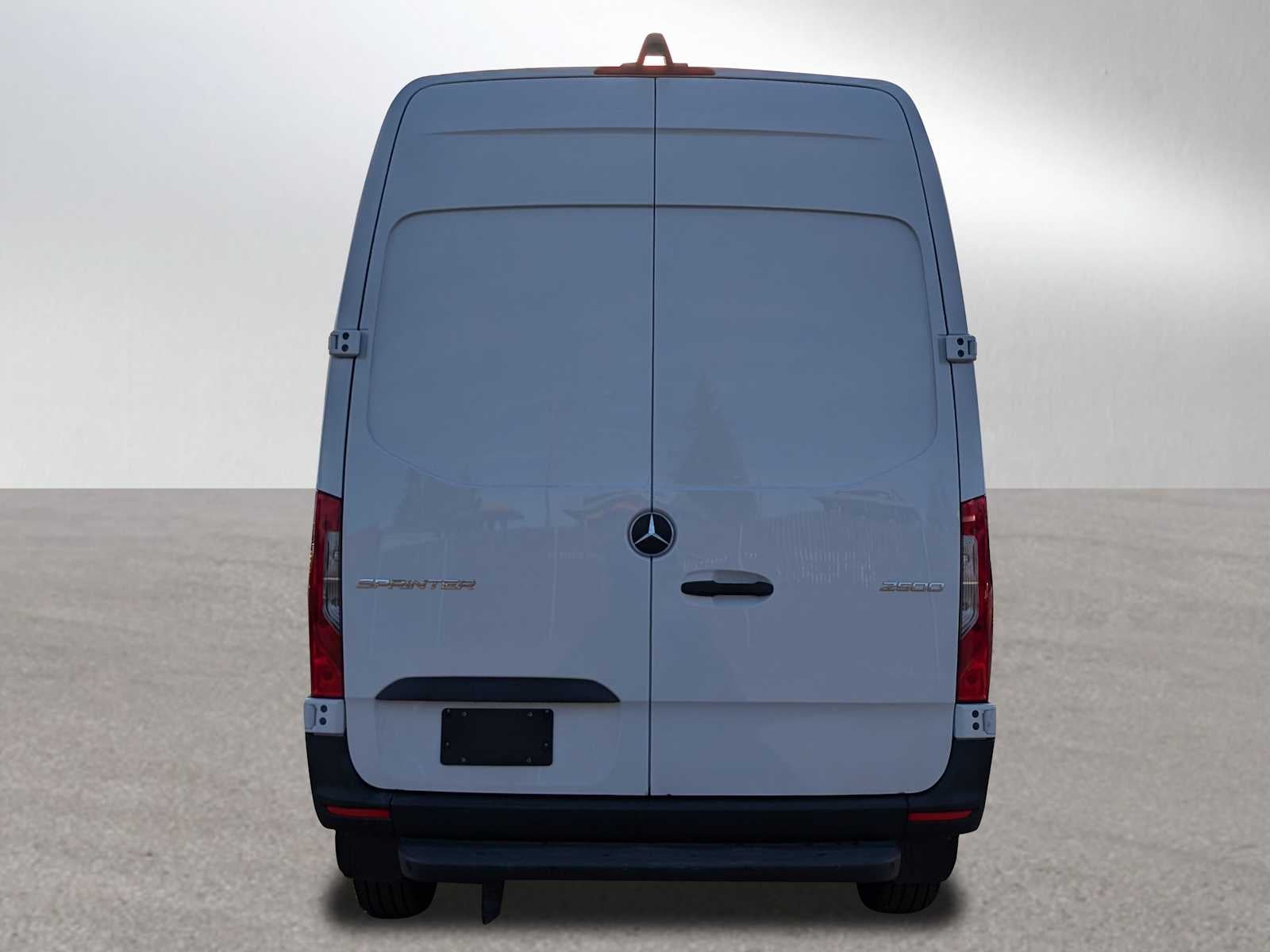 2025 Mercedes-Benz Sprinter 2500 Standard Roof I4 Diesel 144" RWD