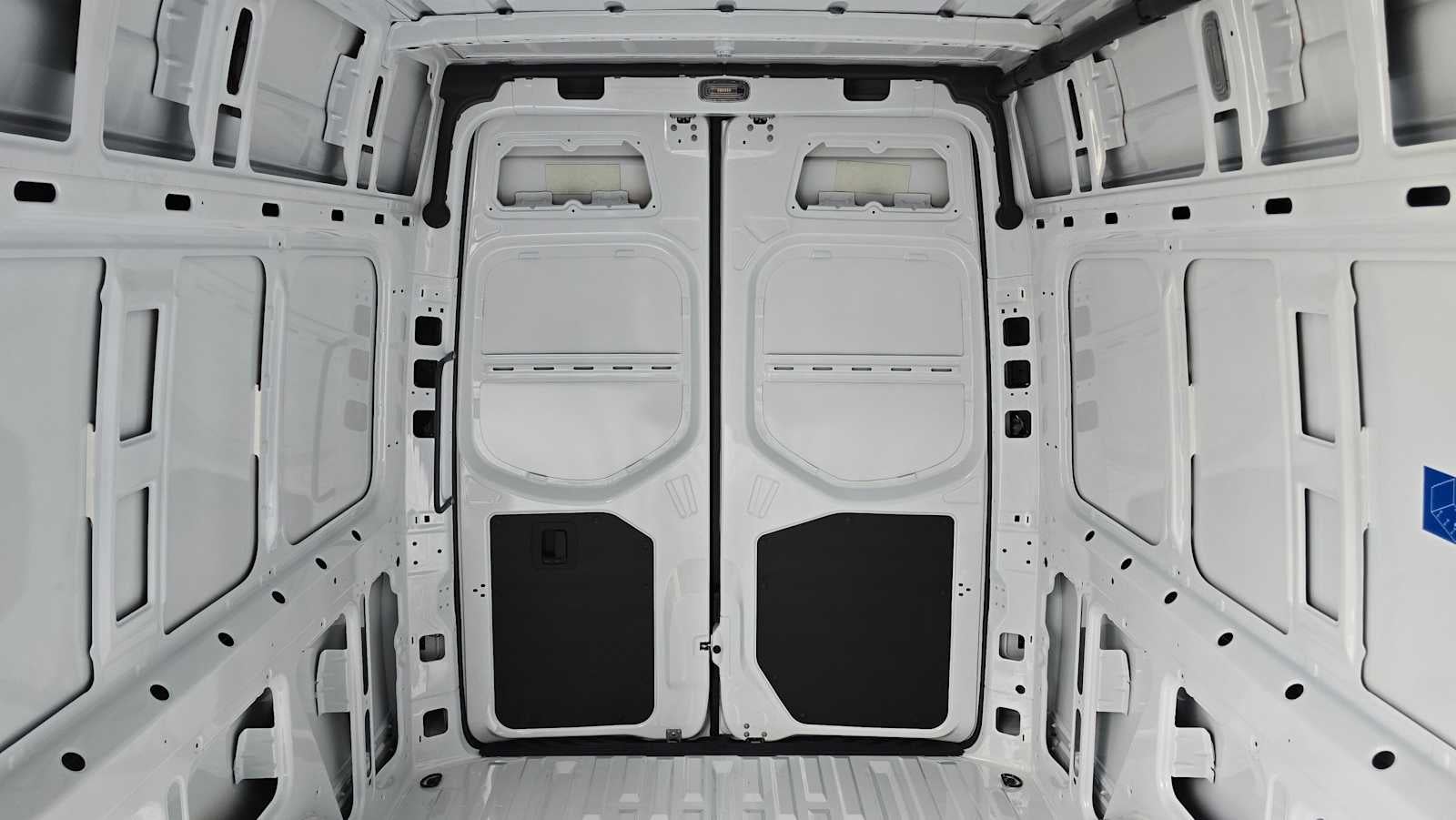 2025 Mercedes-Benz Sprinter 2500 Standard Roof I4 Diesel 144" RWD