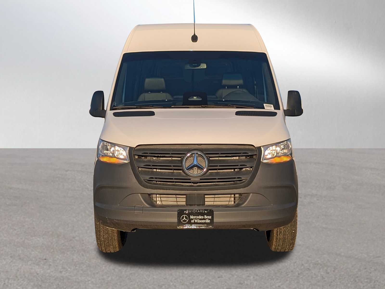 2025 Mercedes-Benz Sprinter 2500 Standard Roof I4 Diesel 144" RWD