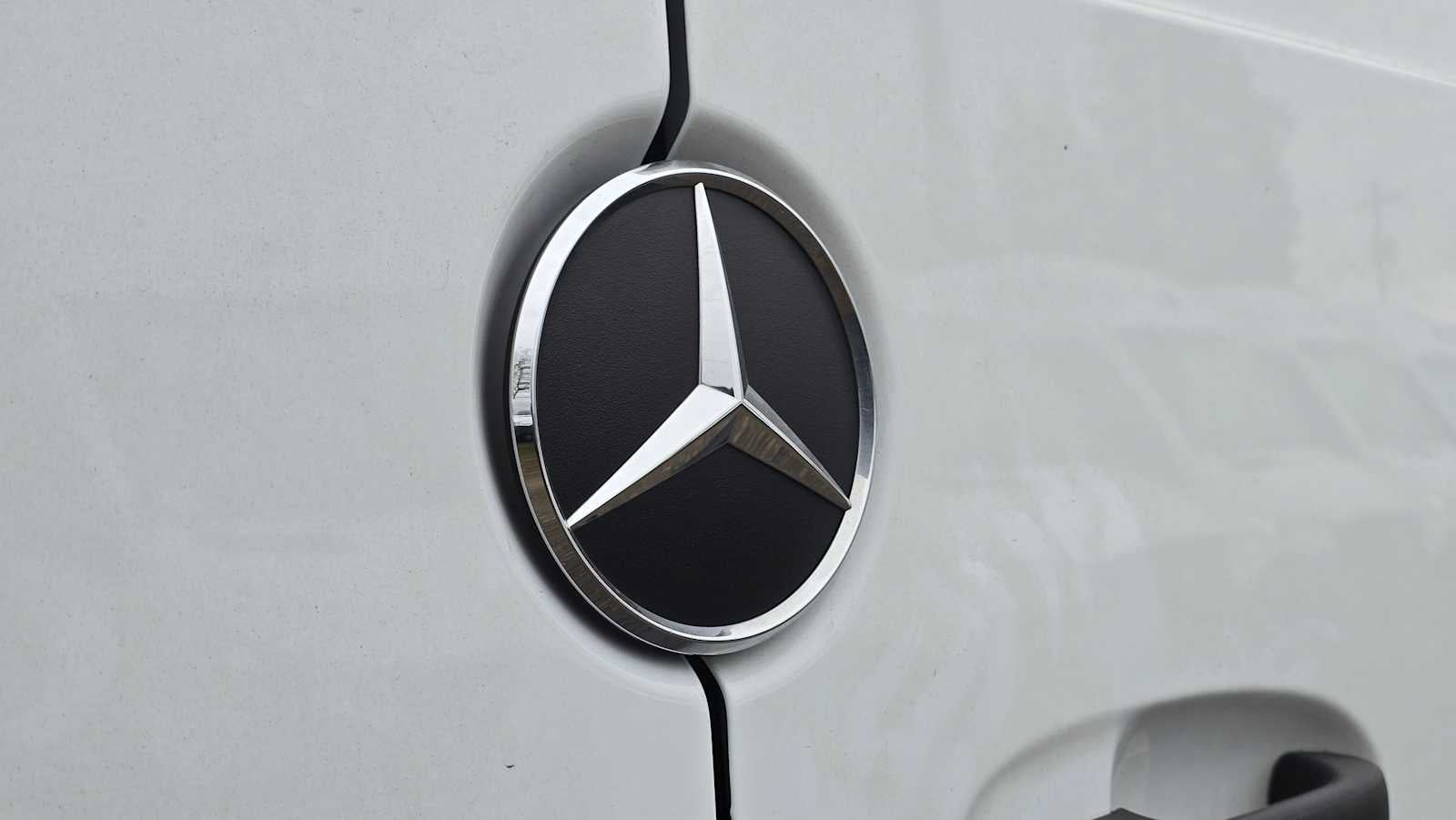 2025 Mercedes-Benz Sprinter 2500 Standard Roof I4 Diesel 144" RWD