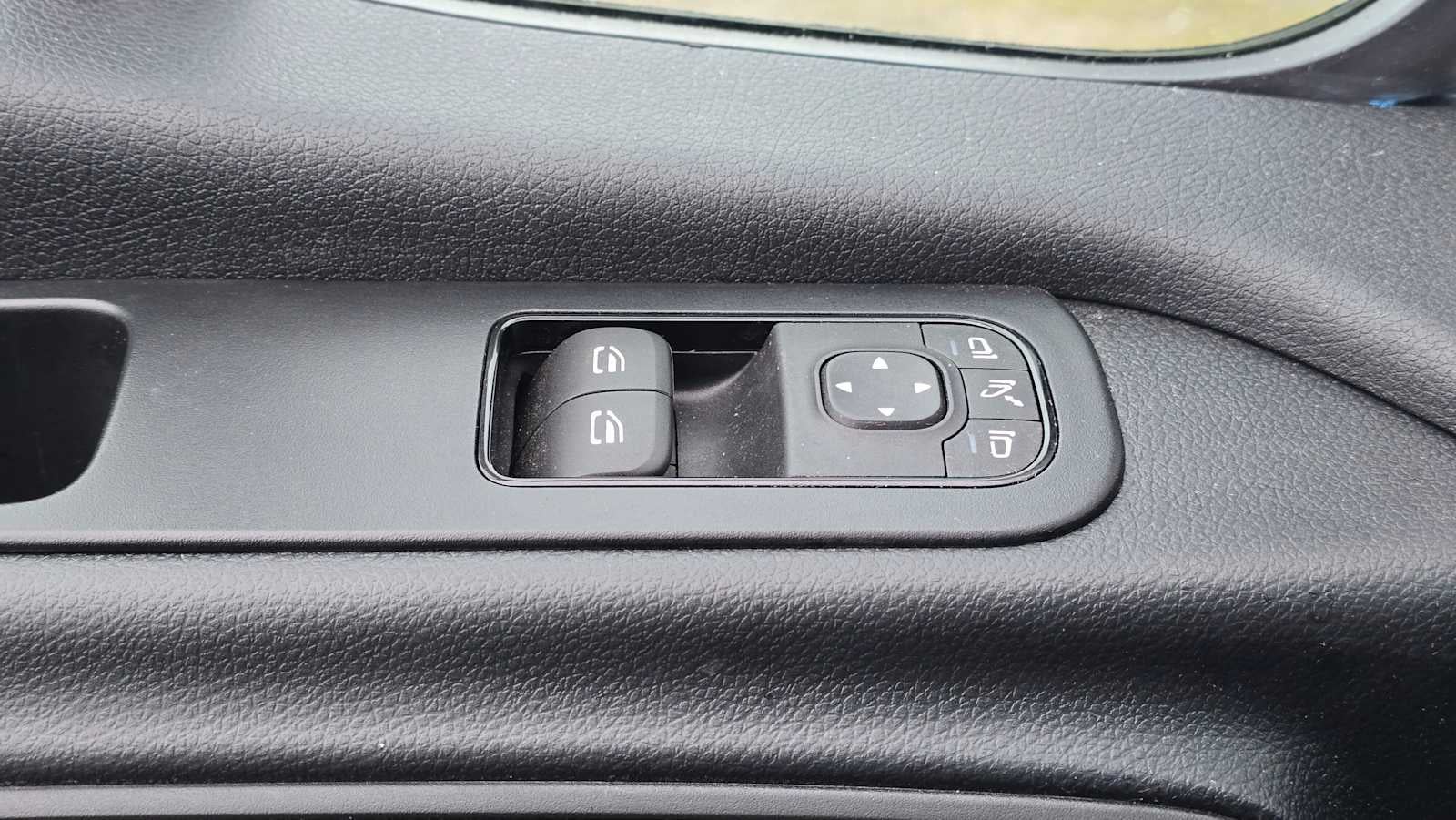 2025 Mercedes-Benz Sprinter 2500 Standard Roof I4 Diesel 144" RWD