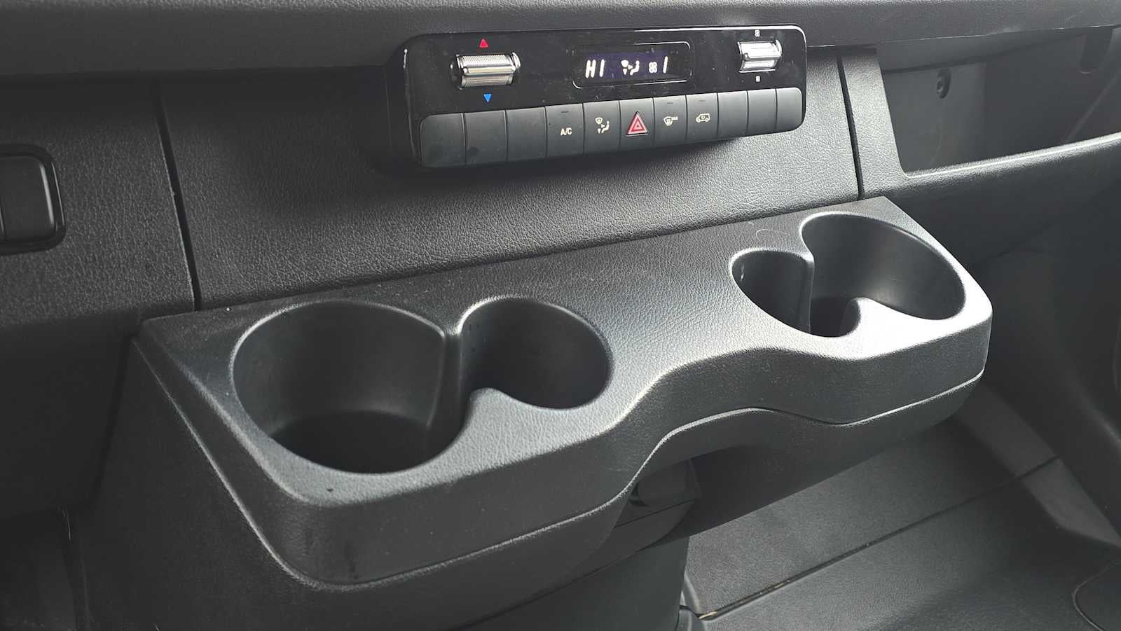 2025 Mercedes-Benz Sprinter 2500 Standard Roof I4 Diesel 144" RWD