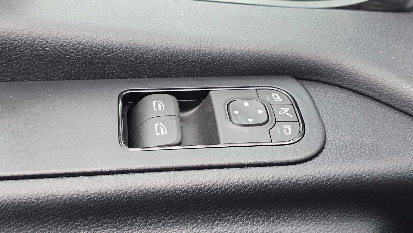 2025 Mercedes-Benz Sprinter 2500 Standard Roof I4 Diesel 144" RWD