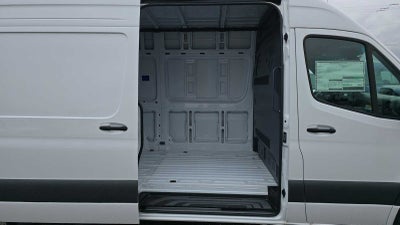 2025 Mercedes-Benz Sprinter 2500 Standard Roof I4 Diesel 144" RWD