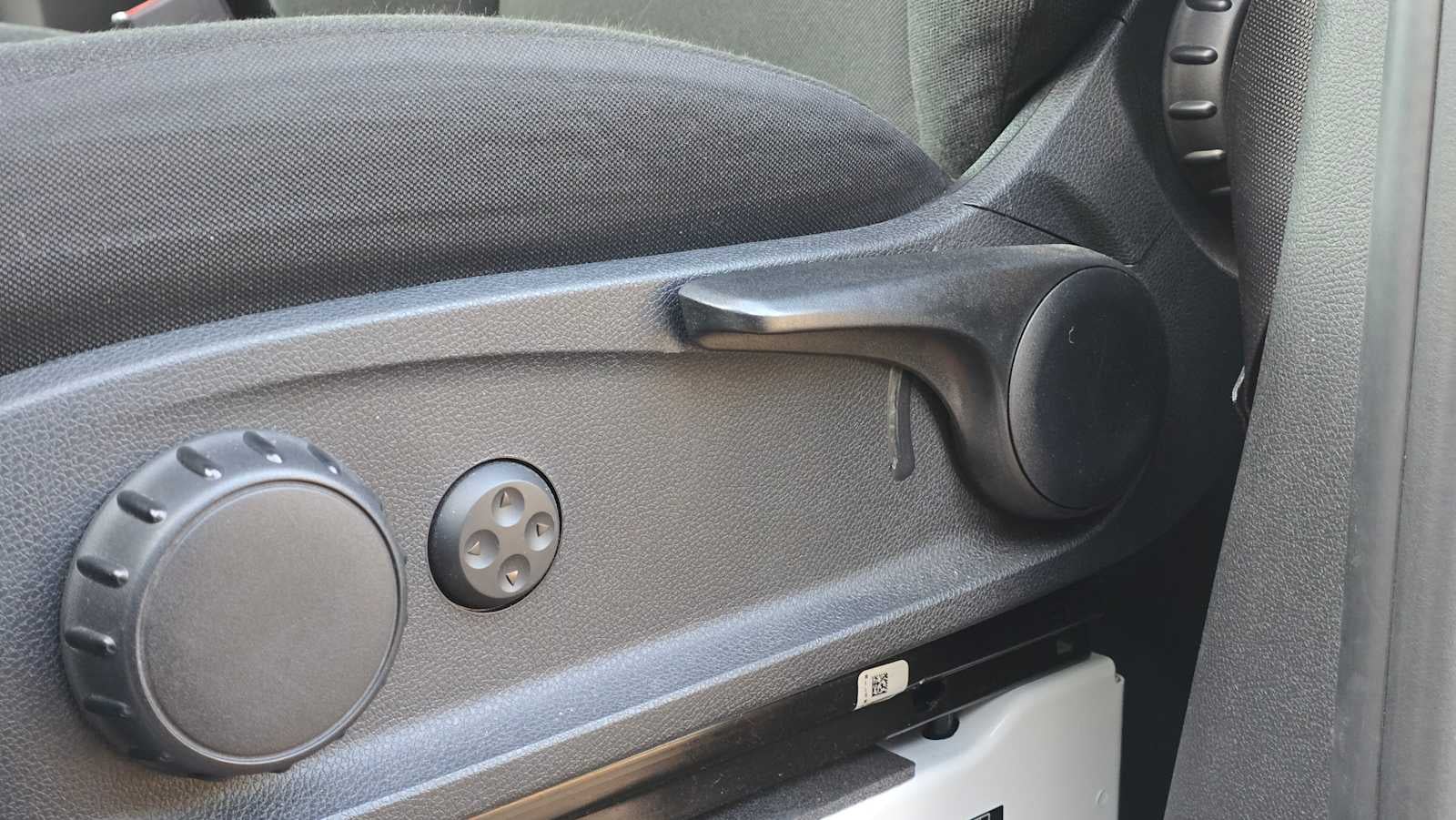 2025 Mercedes-Benz Sprinter 2500 Standard Roof I4 Diesel 144" RWD