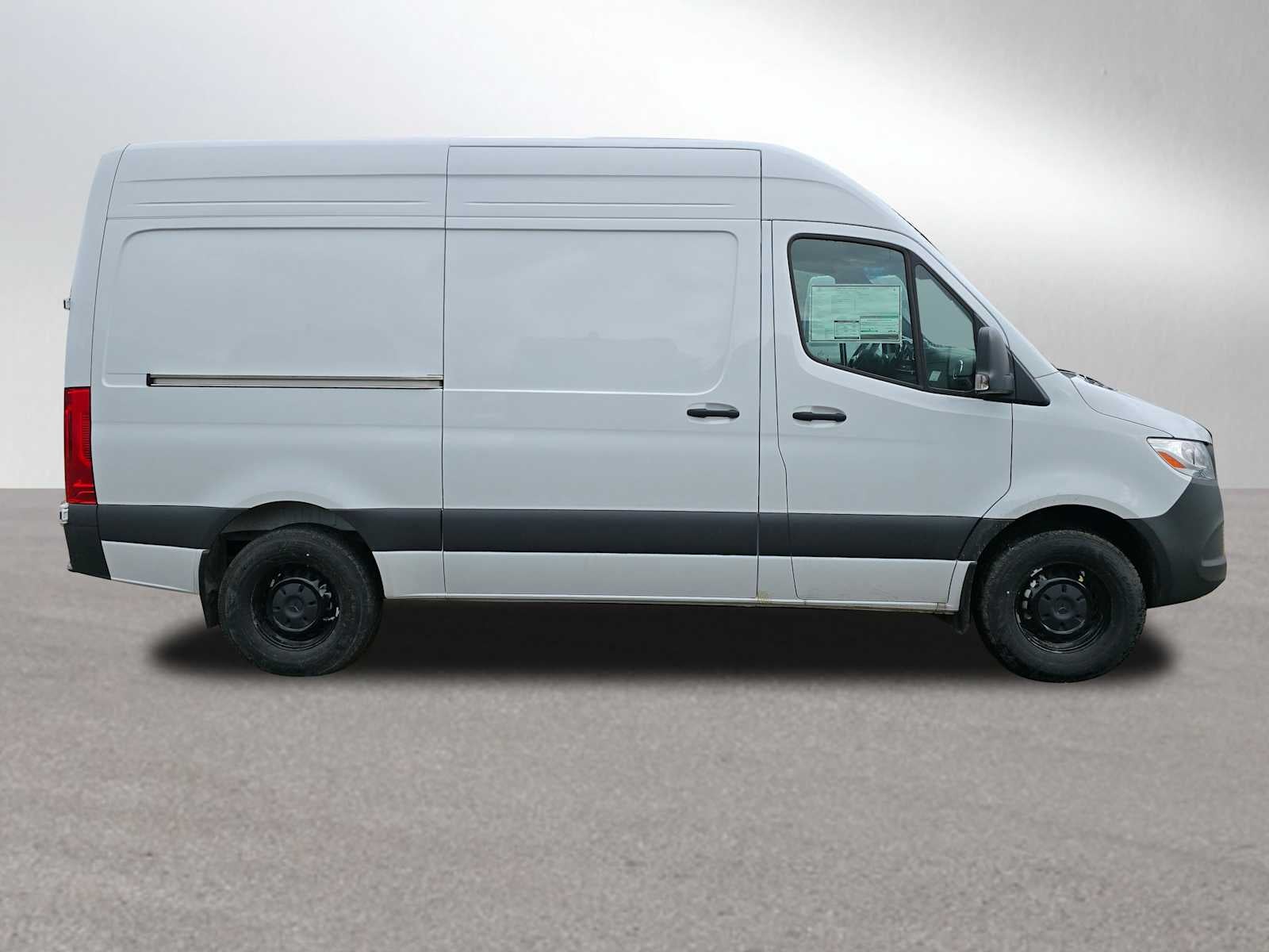2025 Mercedes-Benz Sprinter 2500 Standard Roof I4 Diesel 144" RWD