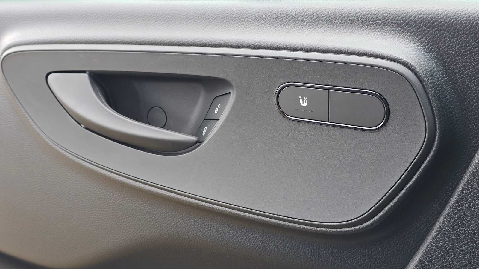 2025 Mercedes-Benz Sprinter 2500 Standard Roof I4 Diesel 144" RWD