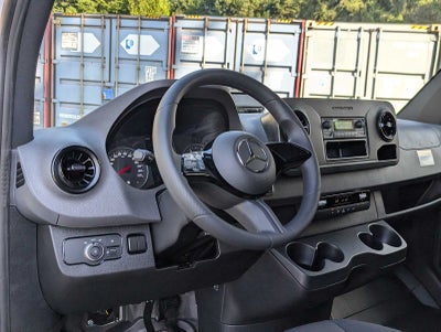 2025 Mercedes-Benz Sprinter 2500 Standard Roof I4 Diesel 144" RWD