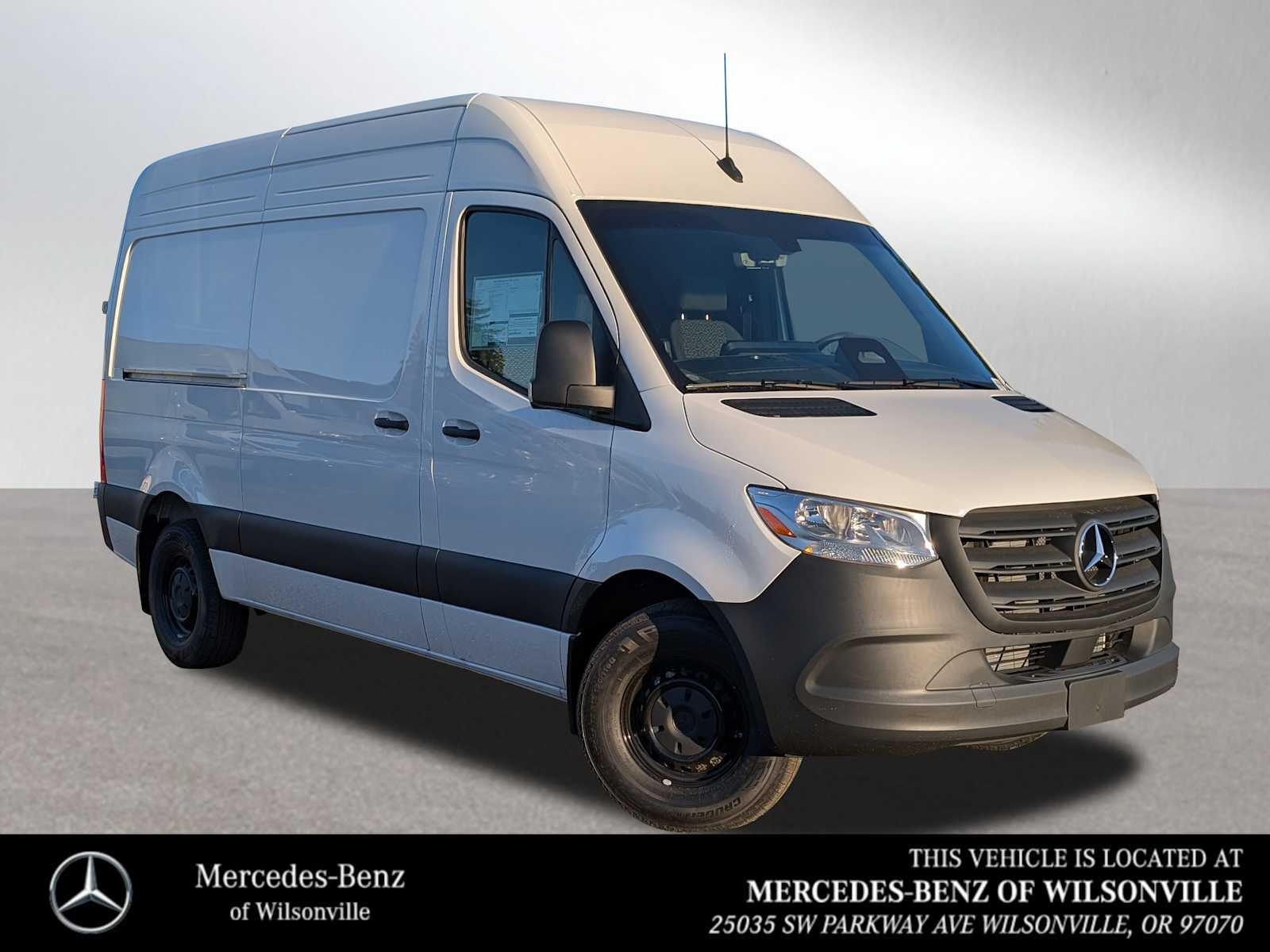 2026 Mercedes-Benz Sprinter 2500 Standard Roof I4 Diesel HO 144" RWD
