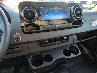 2026 Mercedes-Benz Sprinter 2500 Standard Roof I4 Diesel HO 144" RWD