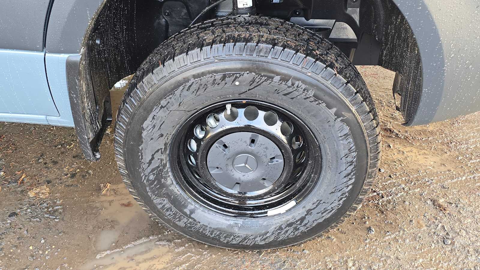 2026 Mercedes-Benz Sprinter 2500 Standard Roof I4 Diesel HO 144" AWD