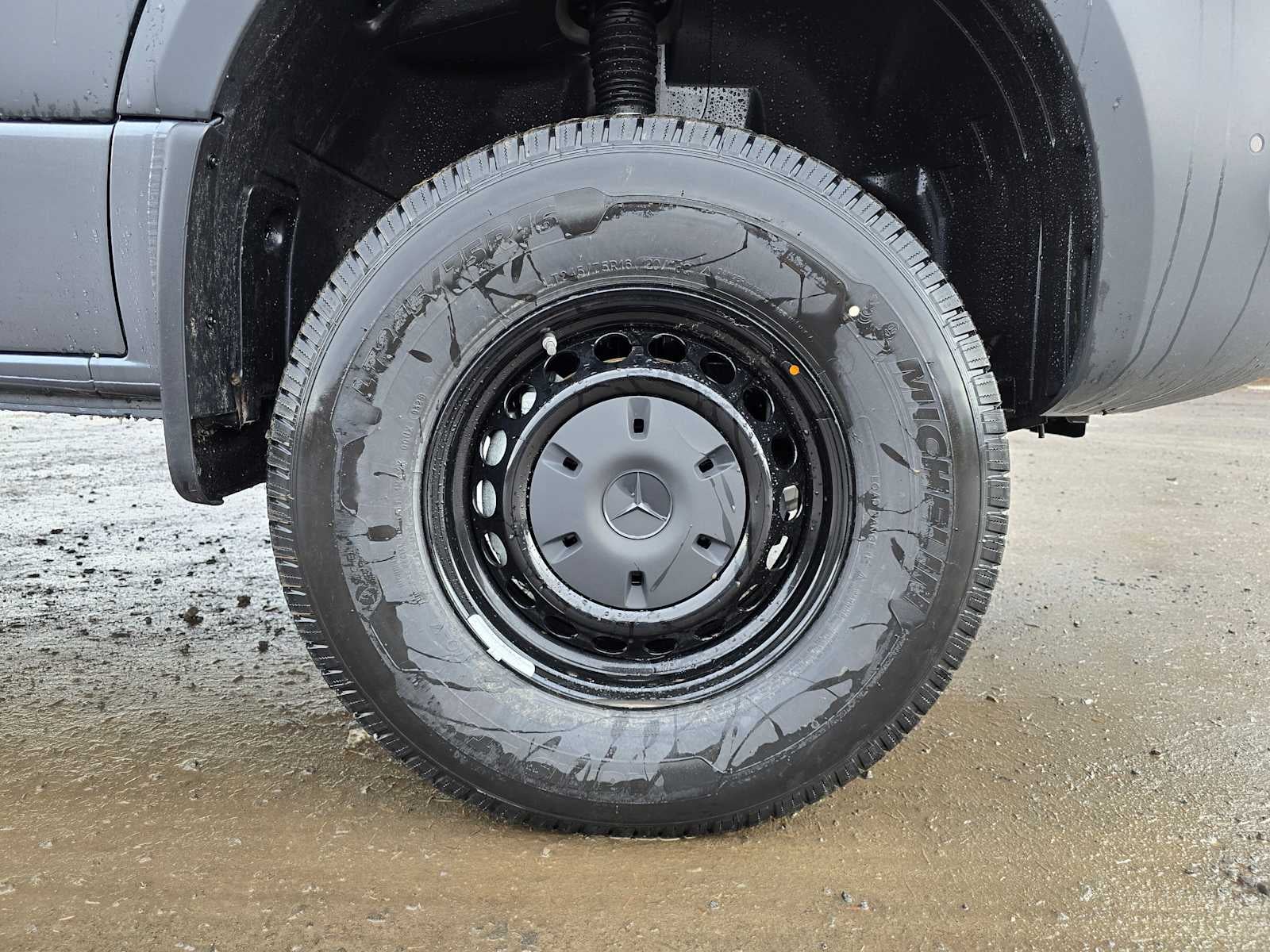 2026 Mercedes-Benz Sprinter 2500 Standard Roof I4 Diesel HO 144" AWD