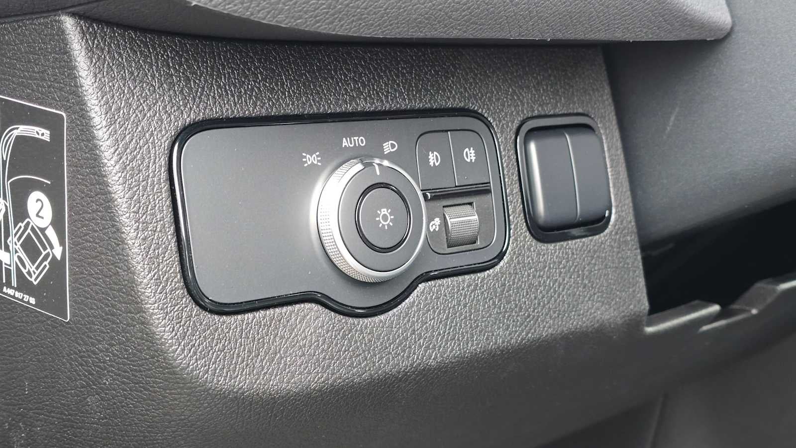 2026 Mercedes-Benz Sprinter 2500 Standard Roof I4 Diesel HO 144" AWD