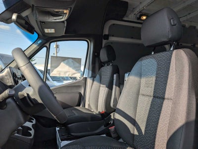 2025 Mercedes-Benz Sprinter 2500 Standard Roof I4 Diesel HO 144" AWD