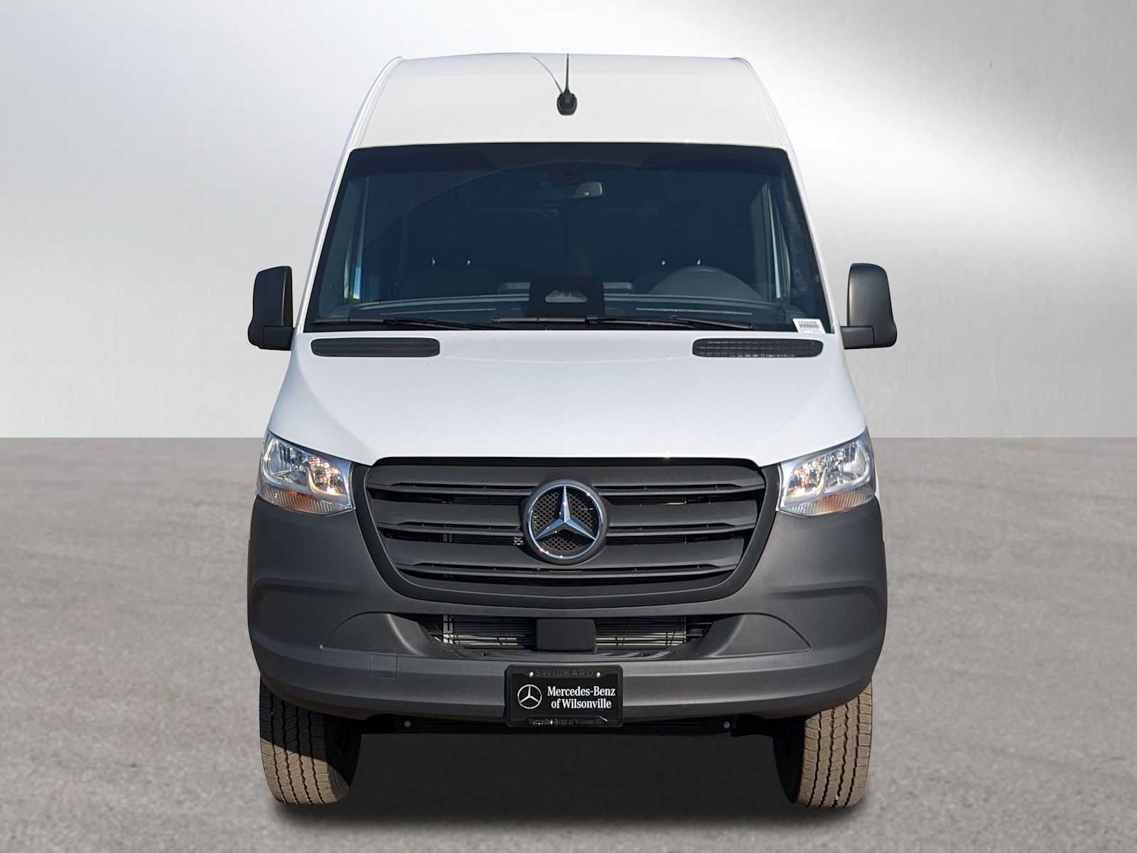2025 Mercedes-Benz Sprinter 2500 Standard Roof I4 Diesel HO 144" AWD