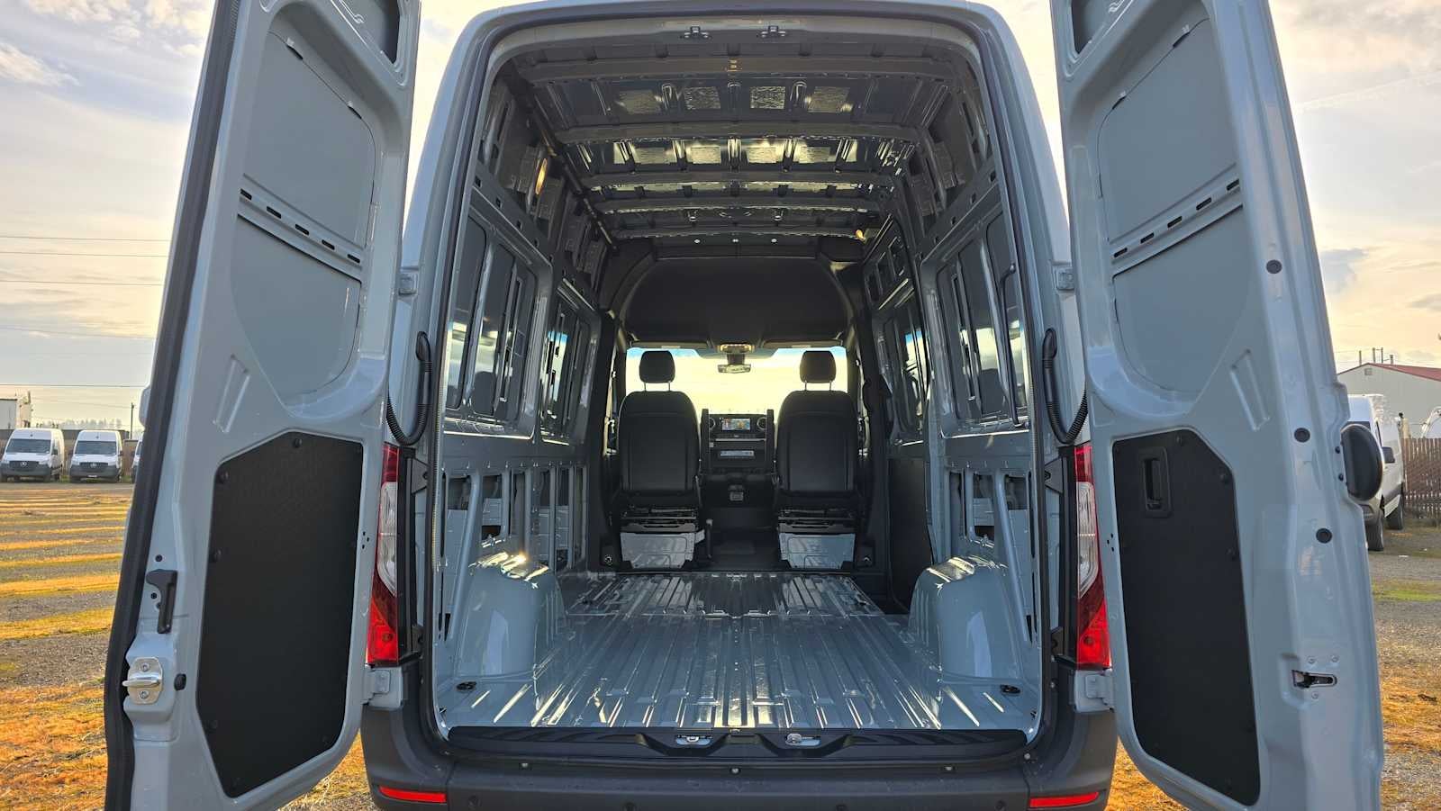 2026 Mercedes-Benz Sprinter 2500 Standard Roof I4 Diesel HO 144" AWD