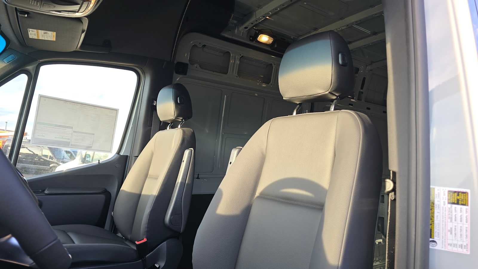 2026 Mercedes-Benz Sprinter 2500 Standard Roof I4 Diesel HO 144" AWD