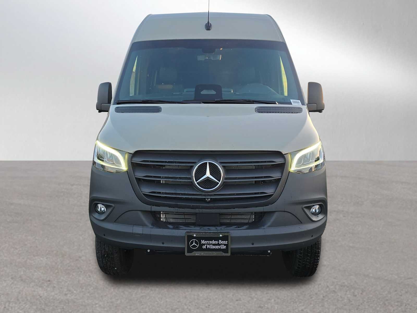 2026 Mercedes-Benz Sprinter 2500 Standard Roof I4 Diesel HO 144" AWD