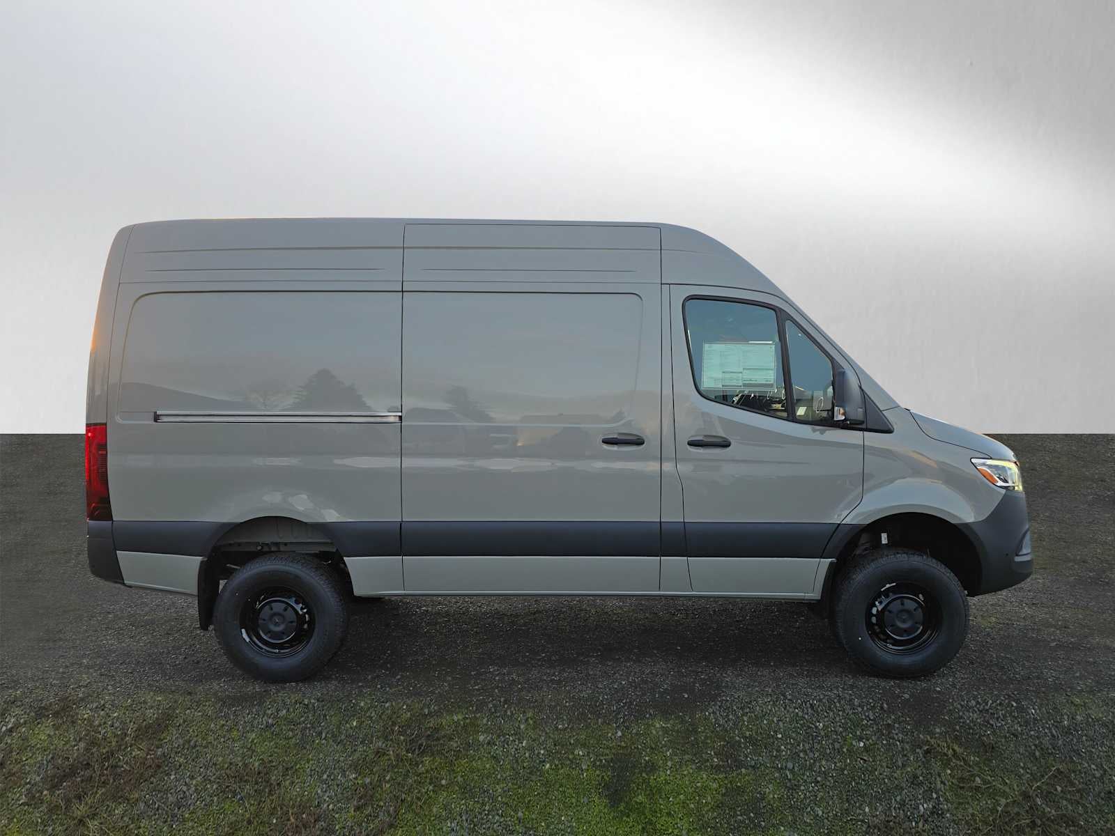 2026 Mercedes-Benz Sprinter 2500 Standard Roof I4 Diesel HO 144" AWD