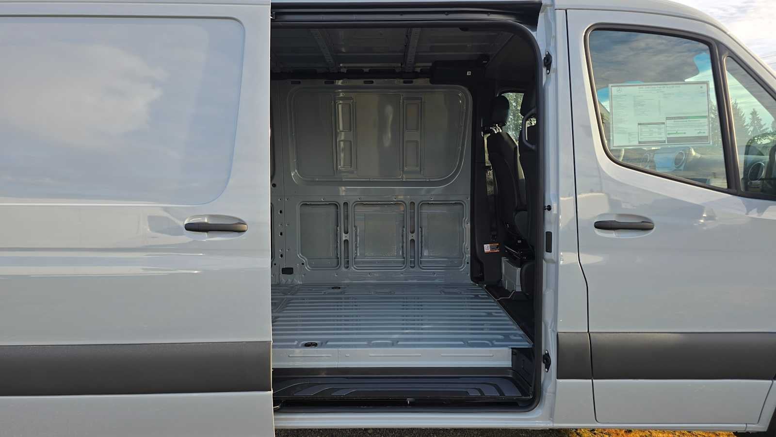 2026 Mercedes-Benz Sprinter 2500 Standard Roof I4 Diesel HO 144" AWD