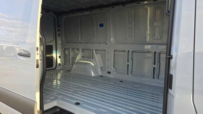 2026 Mercedes-Benz Sprinter 2500 Standard Roof I4 Diesel HO 144" AWD