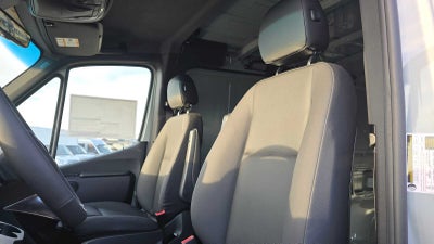 2026 Mercedes-Benz Sprinter 2500 Standard Roof I4 Diesel HO 144" AWD